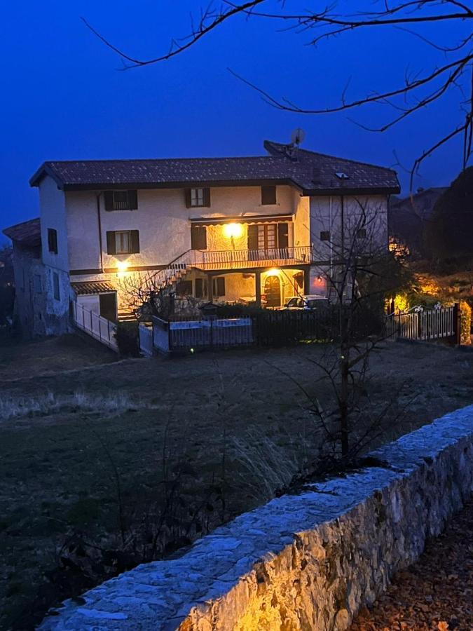 Casa Adele Διαμέρισμα Tremosine Εξωτερικό φωτογραφία