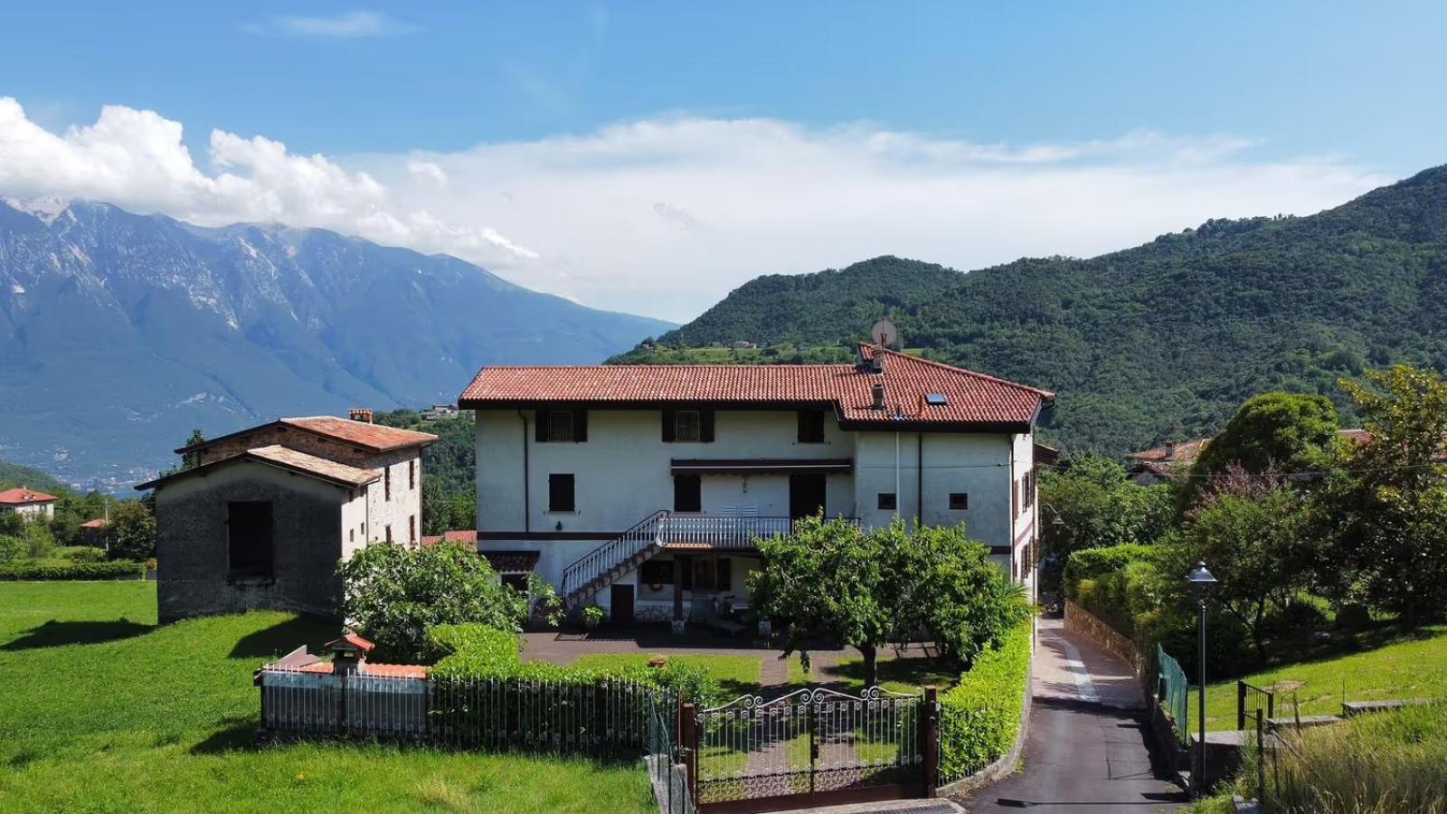 Casa Adele Διαμέρισμα Tremosine Εξωτερικό φωτογραφία