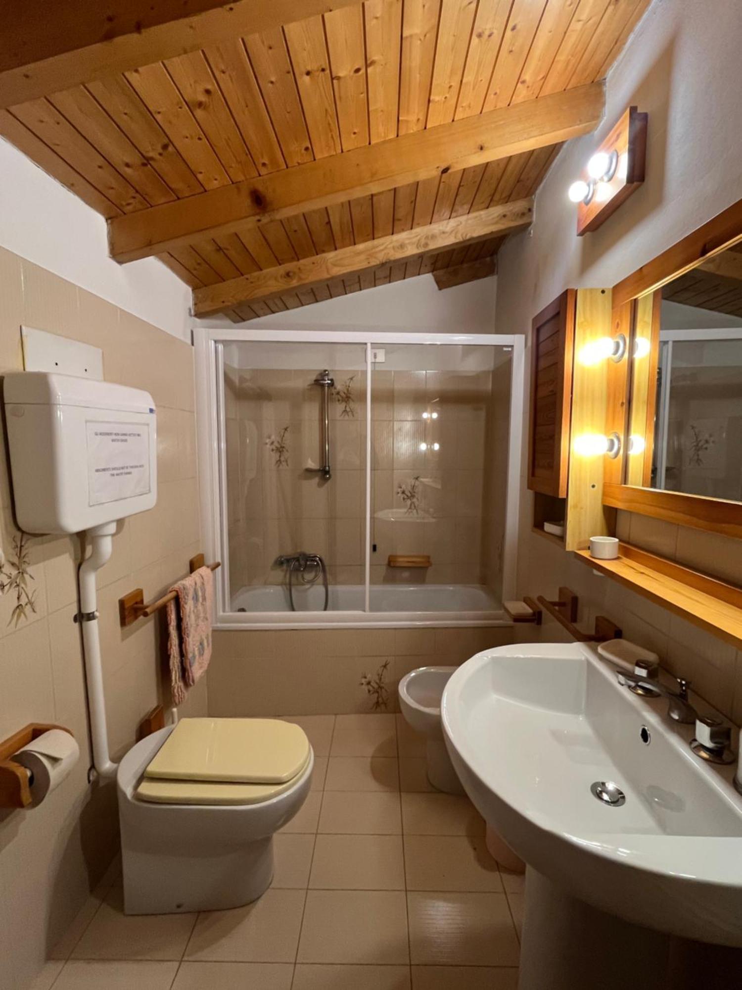 Casa Adele Διαμέρισμα Tremosine Εξωτερικό φωτογραφία